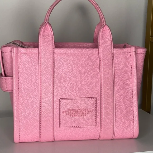 Marc Jacobs Pink Tote Bag - Picture 3 of 7